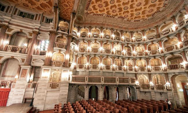 Ngỡ ngàng 10 nhà hát có kiến trúc ấn tượng nhất Thế giới