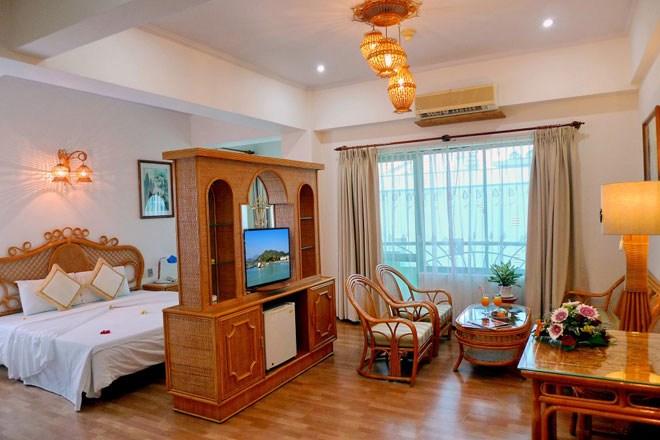 Khách sạn Xanh Nha Trang