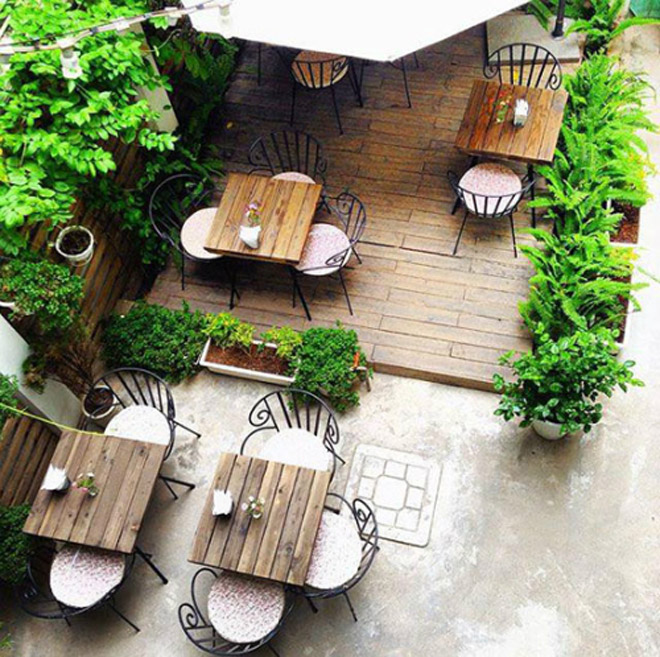 Những quán cà phê lạc giữa khu vườn