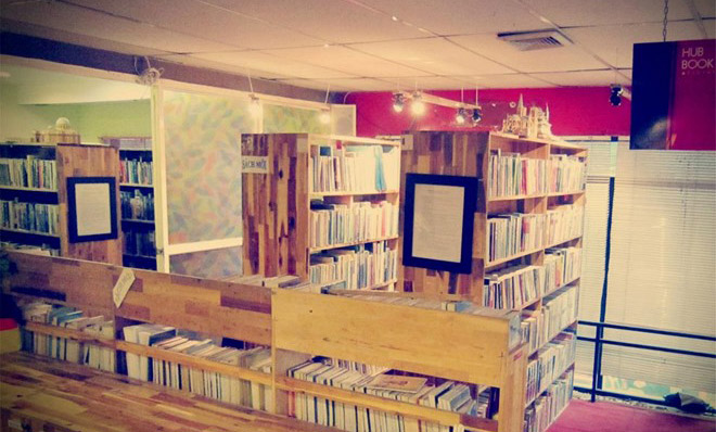 10 quán cà phê cho người mê sách ở TP HCM