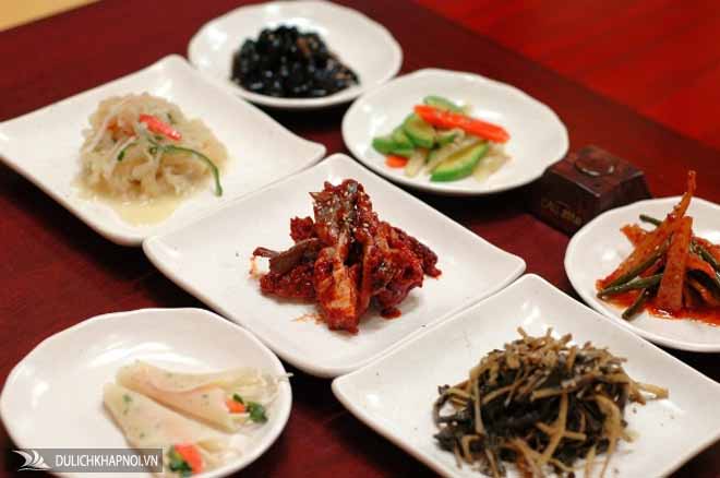 Điểm khác biệt của ẩm thực Hàn - Nhật qua món nướng