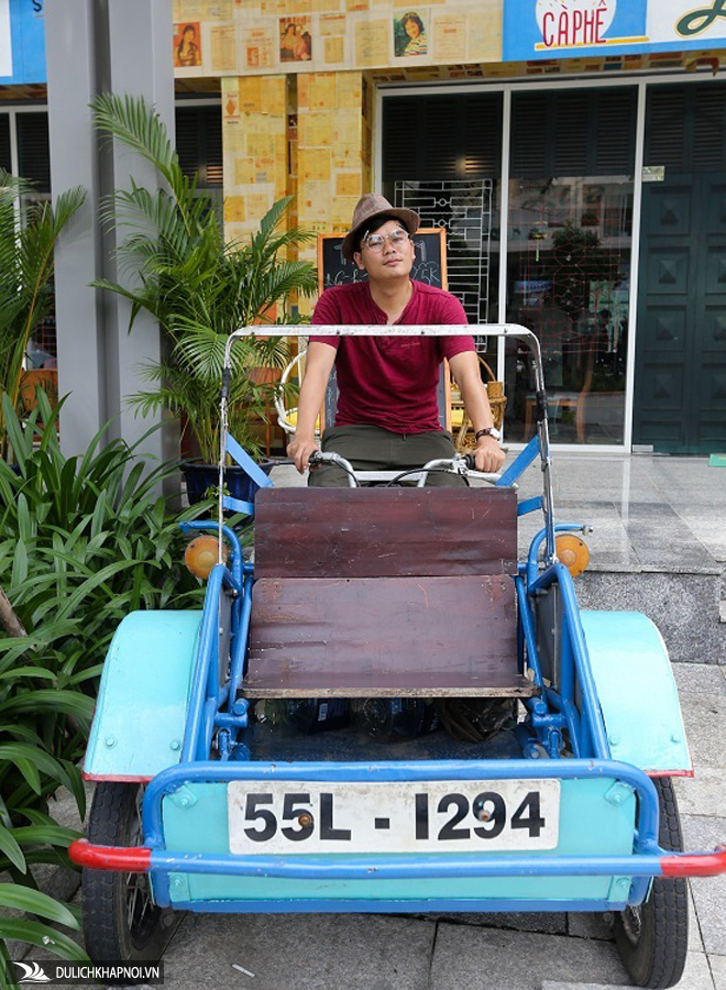 Quán cà phê trưng bày hàng nghìn đồ cổ tái hiện Sài Gòn xưa
