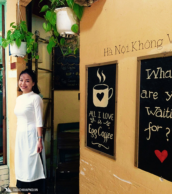 Quán cà phê trứng giữa phố Tây Sài Gòn gợi nhớ Hà Nội