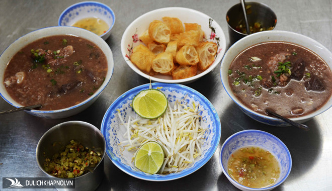 Những quán ăn "mê hoặc" thực khách ở Sài Gòn