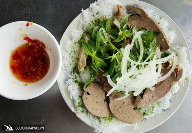 Những món ăn hấp dẫn làm say lòng du khách tại Phú Yên
