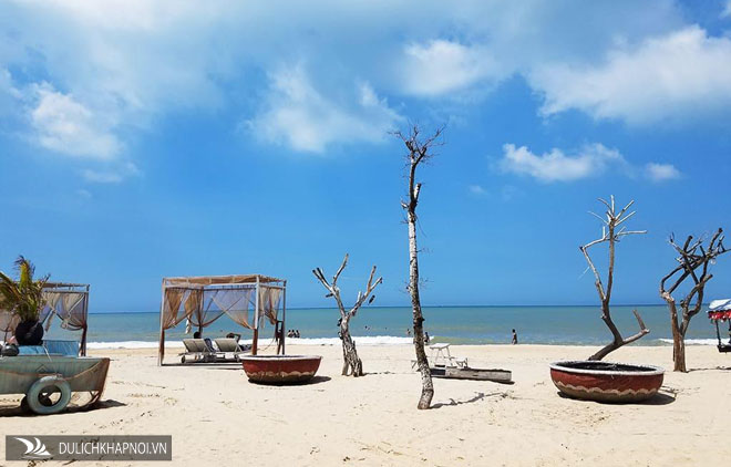 Bỏ túi 5 bãi biển gần Sài Gòn đi về trong ngày