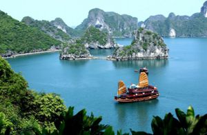 7 địa điểm du lịch không thể bỏ qua ở Quảng Ninh