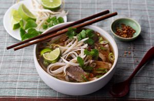 Phở Việt Nam và những món ăn nghe tên biết ngay xuất xứ