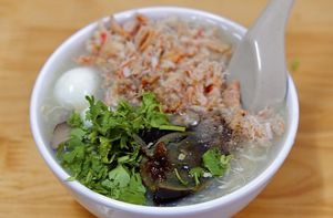 Súp cua trứng bắc thảo chuẩn vị Sài Gòn ở Hà Nội