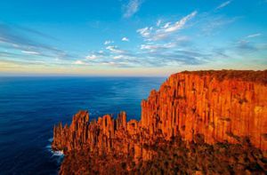 Giả mã những trụ đá kỳ lạ dọc bờ biển Australia
