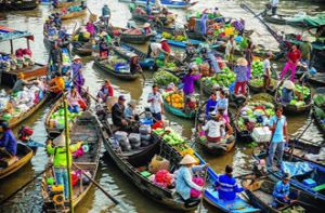 Khám phá những khu chợ nổi ấn tượng nhất Đông Nam Á
