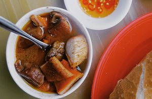 5 món ăn giá rẻ được yêu thích ở Sài Gòn