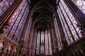Choáng váng với kiến trúc độc đáo của những nhà thờ Pháp