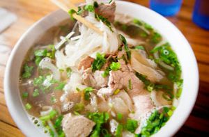 10 món ăn phải thử trên thế giới trong đó có phở Việt Nam