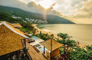 InterContinental Đà Nẵng được vinh danh khu nghỉ dưỡng tốt nhất châu Á