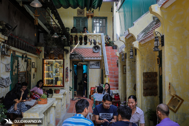 Không gian Hà Nội xưa trong quán cà phê ở Sài Gòn
