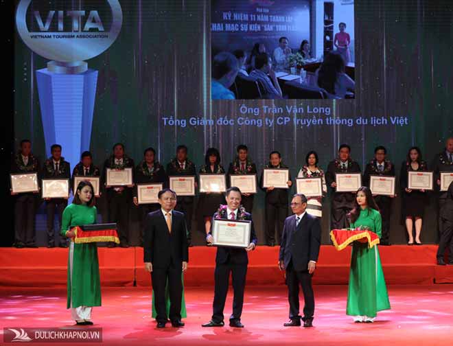 Du Lịch Việt 7 năm liền nhận giải thưởng du lịch Việt Nam - Ảnh 2