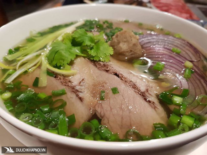 Những món ăn Việt "nổi danh" trên đất Nhật