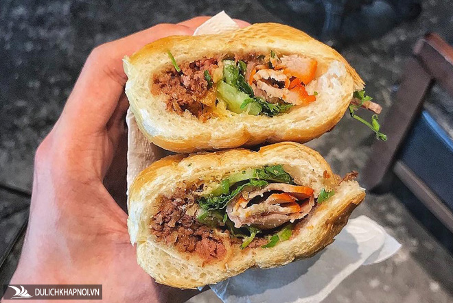 7 địa chỉ bánh mì nổi tiếng không thể bỏ qua ở Hà Nội