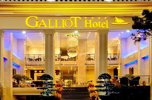 Khách sạn Galliot tọa lạc tại khu phố Tây