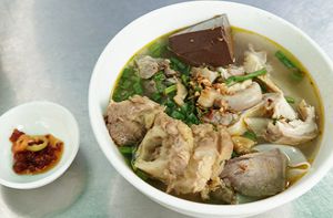 9 món ngon phải thử quanh khu người Hoa ở Sài Gòn