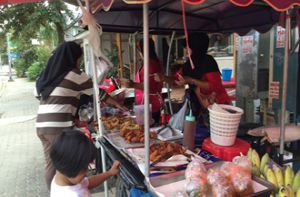 Ao Nang và những bữa sáng trên đường phố