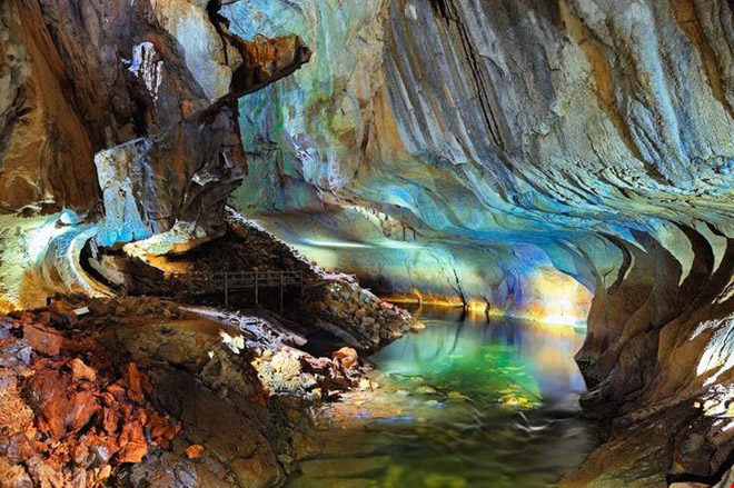 Khám phá vẻ bí ẩn, huyền bí của Vườn quốc gia Gunung Mulu Khám phá vẻ bí ẩn, huyền bí của Vườn quốc gia Gunung Mulu