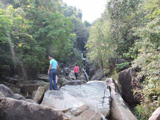 Bềnh bồng suối Tiên