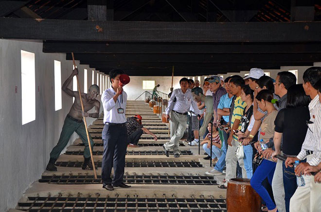 Tour Côn Đảo 3 ngày bao gồm vé máy bay Tour Côn Đảo 3 ngày bao gồm vé máy bay
