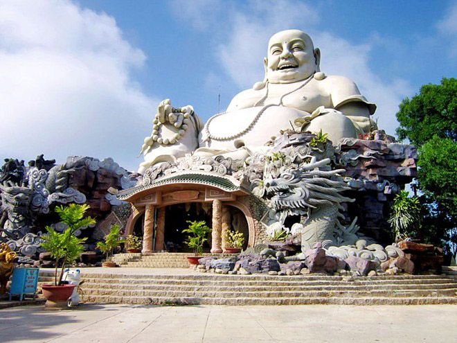 Thưởng thức vẻ đẹp mùa xuân trên đường lên núi Cấm Thưởng thức vẻ đẹp mùa xuân trên đường lên núi Cấm
