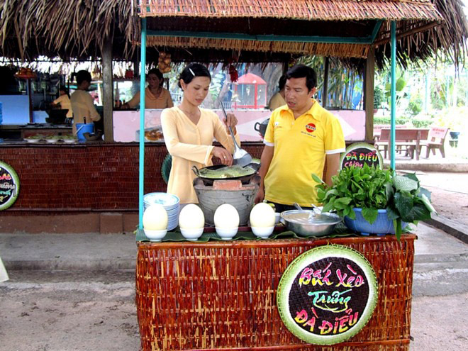 Thưởng thức vẻ đẹp mùa xuân trên đường lên núi Cấm Thưởng thức vẻ đẹp mùa xuân trên đường lên núi Cấm