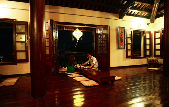 Quán cà phê ẩn mình trong thành Huế Quán cà phê ẩn mình trong thành Huế