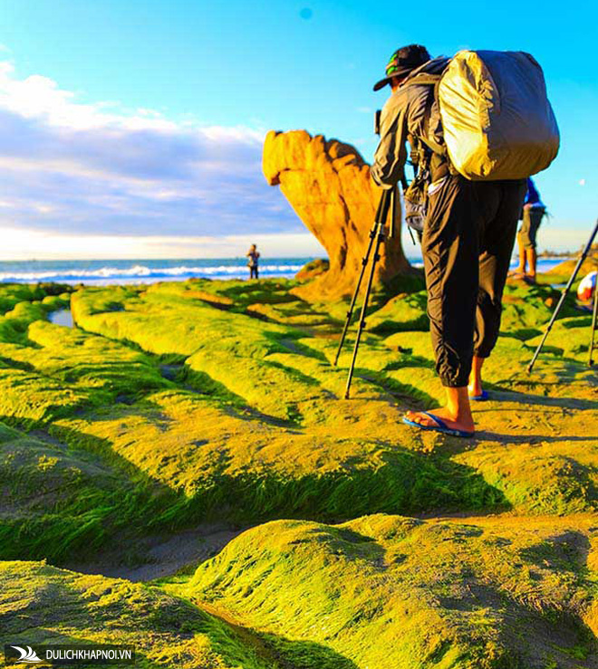 Xách balo lên và đi ngay Cổ Thạch ngắm mùa rêu xanh phủ lên đá - Ảnh 5 Xách balo lên và đi ngay Cổ Thạch ngắm mùa rêu xanh phủ lên đá