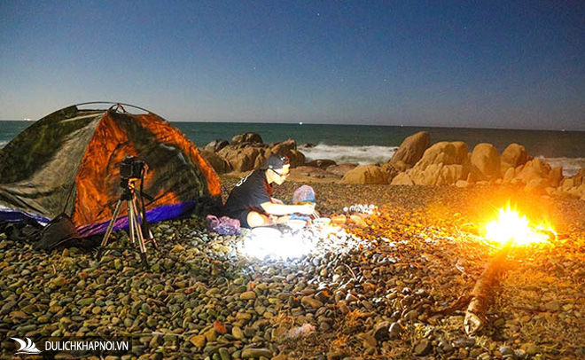 Xách balo lên và đi ngay Cổ Thạch ngắm mùa rêu xanh phủ lên đá - Ảnh 6 Xách balo lên và đi ngay Cổ Thạch ngắm mùa rêu xanh phủ lên đá