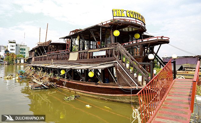 Quán cà phê lênh đênh - Ảnh 1 Quán cà phê lênh đênh