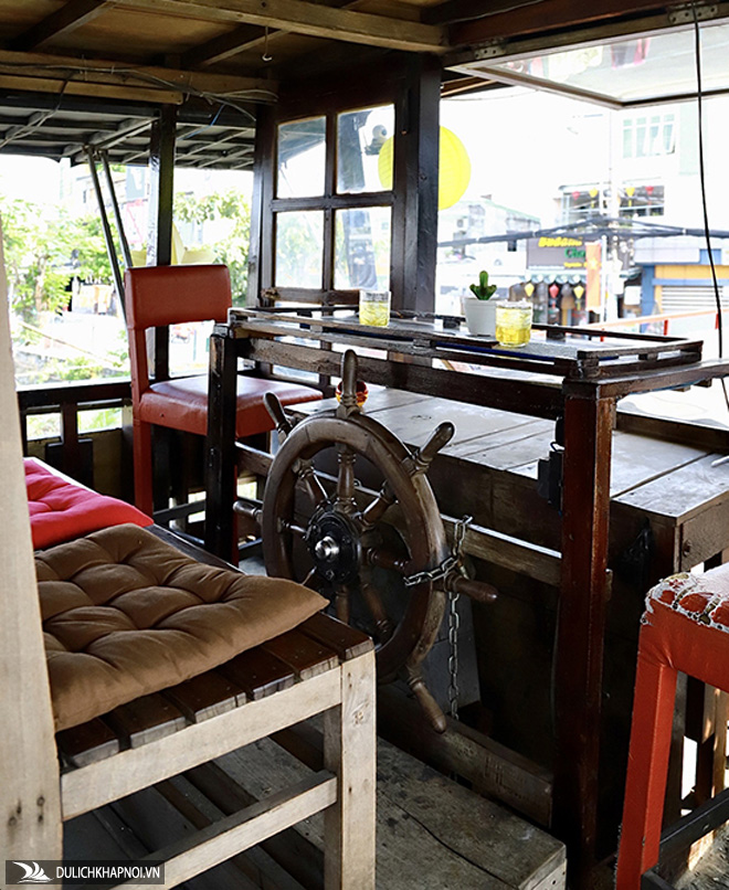 Quán cà phê lênh đênh - Ảnh 4 Quán cà phê lênh đênh