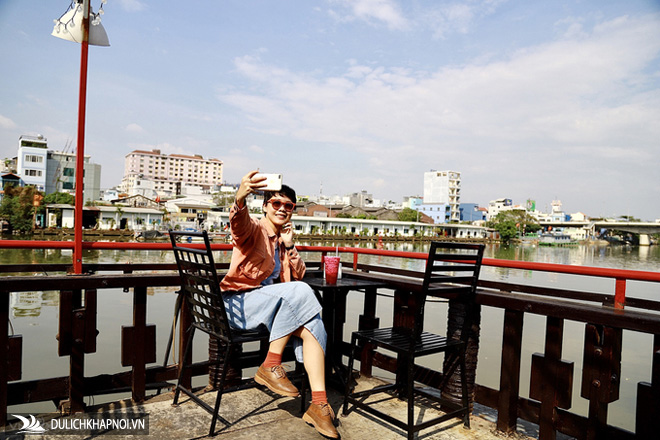 Quán cà phê lênh đênh - Ảnh 7 Quán cà phê lênh đênh